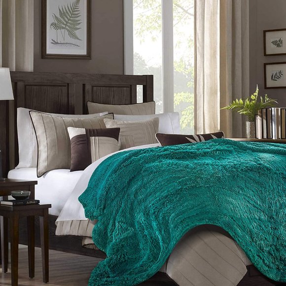 Other - New Shaggy Faux Fur Throw Blanket